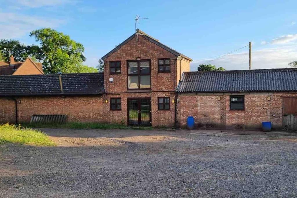 Apartmán Hillfields Farm Barn - A Rural Equestrian Escape Coventry Exteriér fotografie